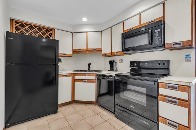 3300 NE 36th Street 1711, Fort Lauderdale, FL 33308