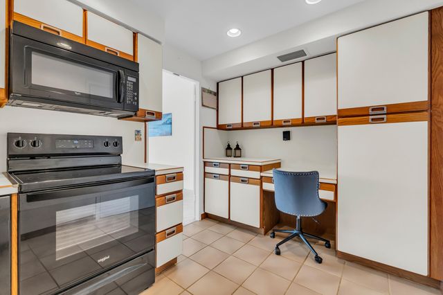 3300 NE 36th Street 1711, Fort Lauderdale, FL 33308