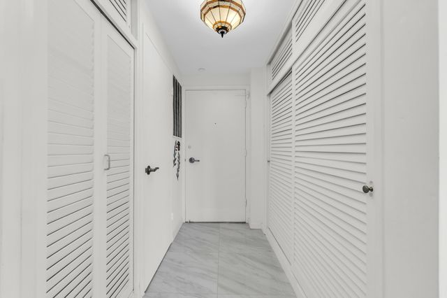 3300 NE 36th Street 1711, Fort Lauderdale, FL 33308