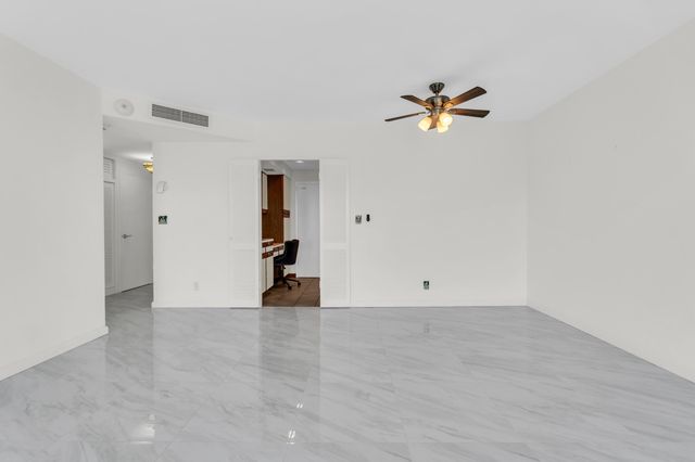 3300 NE 36th Street 1711, Fort Lauderdale, FL 33308
