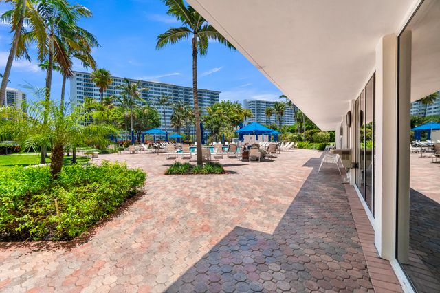 3300 NE 36th Street 1711, Fort Lauderdale, FL 33308