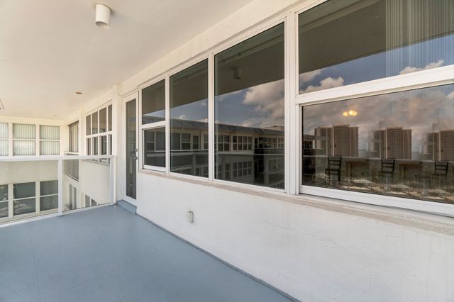 3300 NE 36th Street 1711, Fort Lauderdale, FL 33308