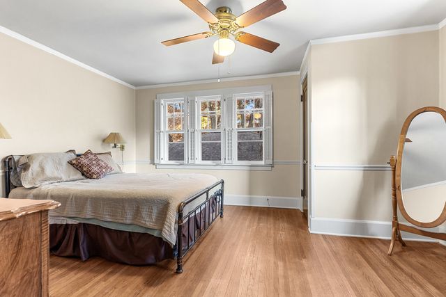 1326 Brownwood Drive, Rockford, IL 61107