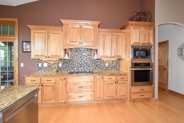 22218 W 7 Mile ROAD, Franksville, WI 53126