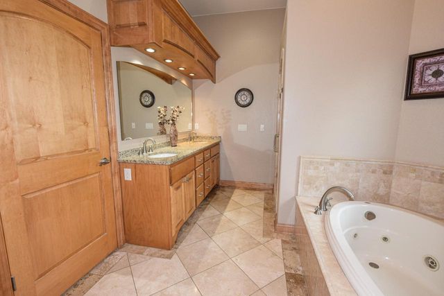 22218 W 7 Mile ROAD, Franksville, WI 53126