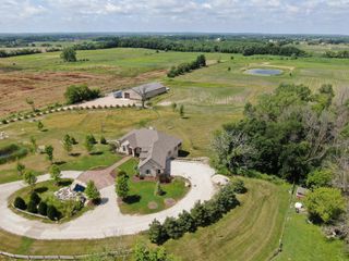 22218 W 7 Mile ROAD, Franksville, WI 53126