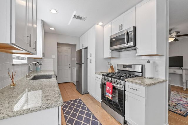 10621 Mapleridge Drive, Dallas, TX 75238
