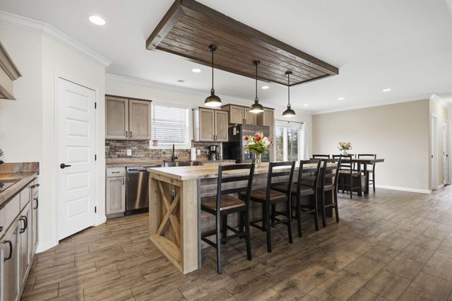 948 Charlie Norris Road, Richmond, KY 40475