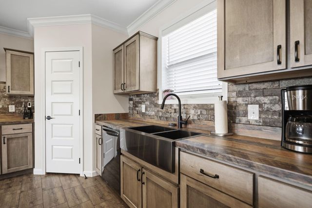 948 Charlie Norris Road, Richmond, KY 40475