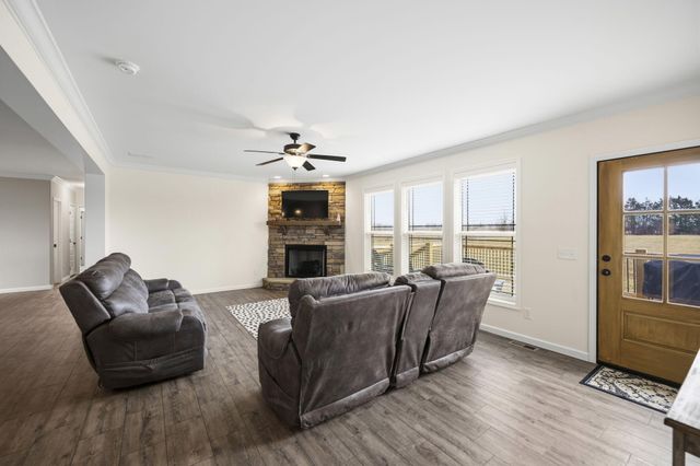 948 Charlie Norris Road, Richmond, KY 40475