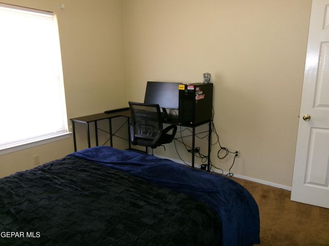 3454 BROKEN ARROW Drive, El Paso, TX 79936