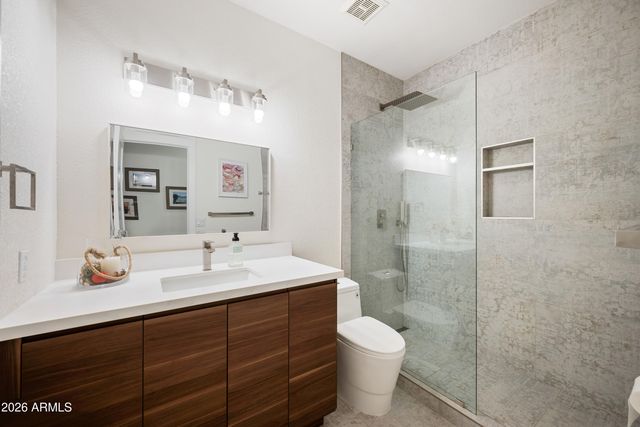 6994 W MONTE LINDO --, Glendale, AZ 85310