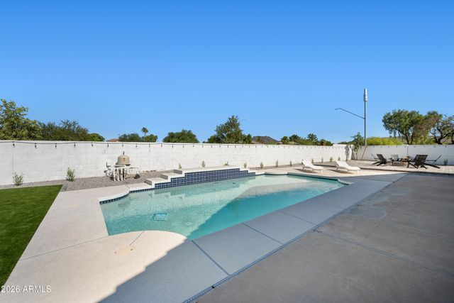 6994 W MONTE LINDO --, Glendale, AZ 85310