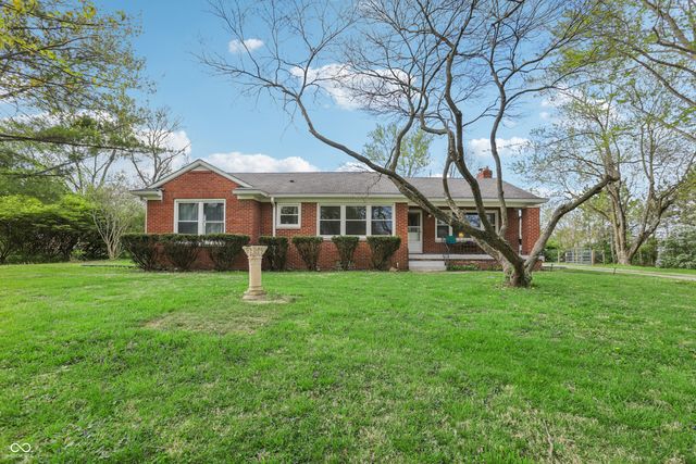 1407 W Us Highway 52, Fountaintown, IN 46130