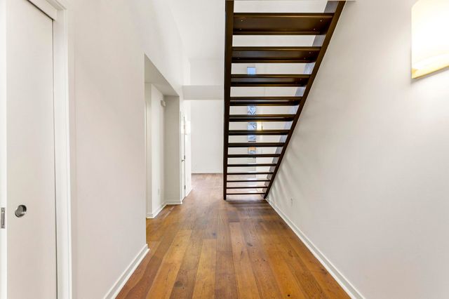 1007 41st St 333, Oakland, CA 94608