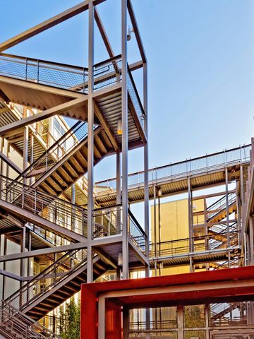 1007 41st St 333, Oakland, CA 94608