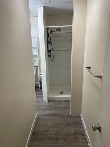 5 Albemarle St 1, Boston, MA 02136