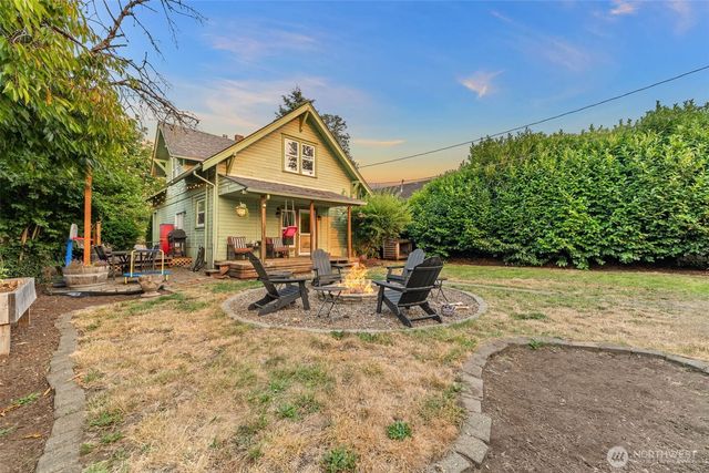 1315 Oxford Ave, Centralia, WA 98531
