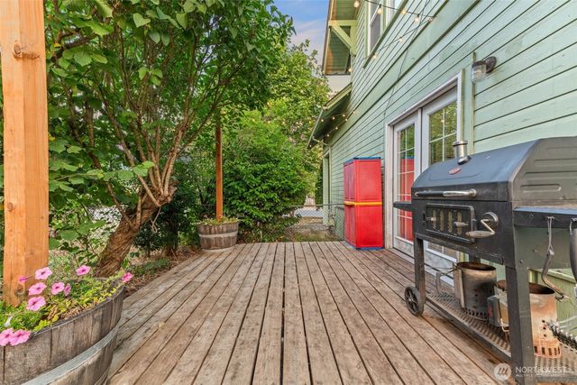 1315 Oxford Ave, Centralia, WA 98531