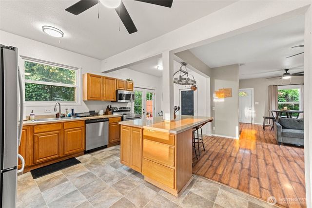 1315 Oxford Ave, Centralia, WA 98531