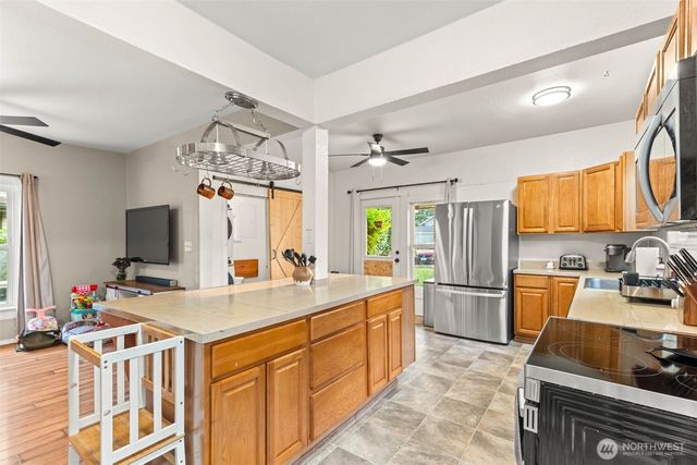 1315 Oxford Ave, Centralia, WA 98531
