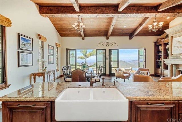 7930 Camino De Arriba, Rancho Santa Fe, CA 92067