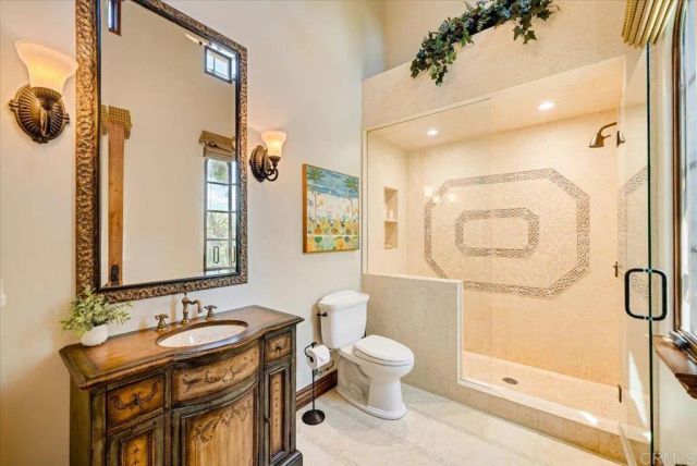 7930 Camino De Arriba, Rancho Santa Fe, CA 92067