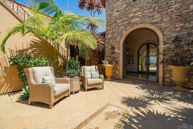 7930 Camino De Arriba, Rancho Santa Fe, CA 92067