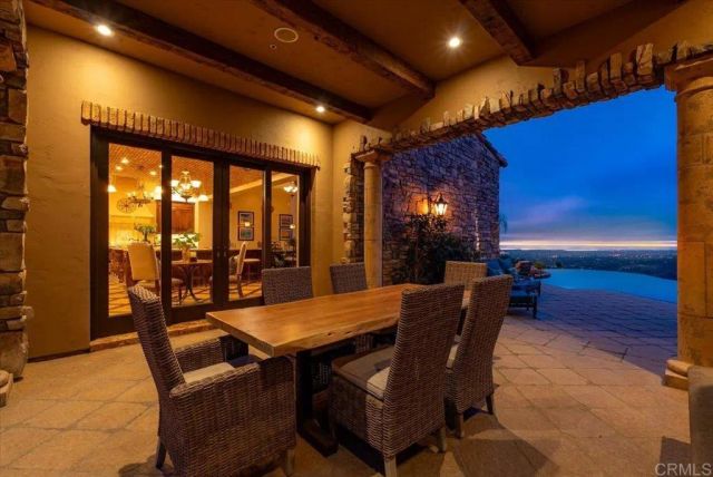 7930 Camino De Arriba, Rancho Santa Fe, CA 92067