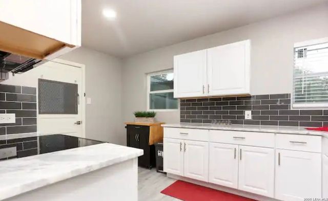 519 thorain blvd, San Antonio, TX 78212
