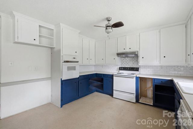 108 Augusta Drive, Statesville, NC 28625