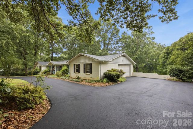 108 Augusta Drive, Statesville, NC 28625