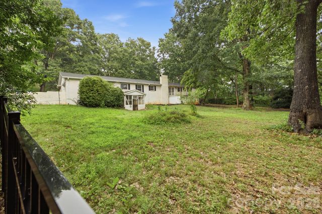 108 Augusta Drive, Statesville, NC 28625