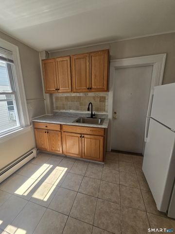 76 Rock Street, New Haven, CT 06511