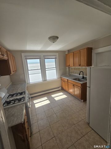 76 Rock Street, New Haven, CT 06511