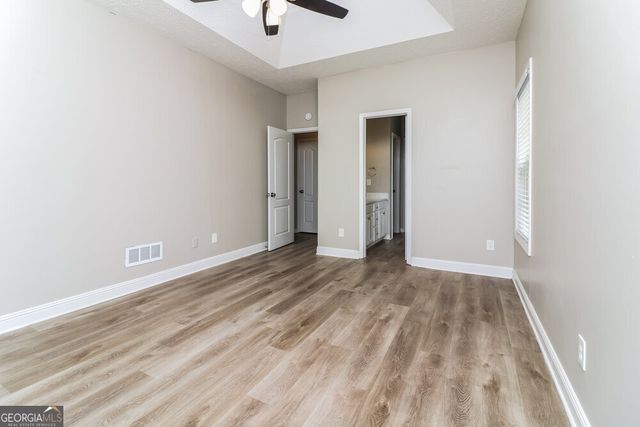 139 Hunters Pointe Drive, Villa Rica, GA 30180