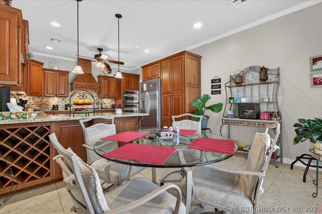 2422 Jefferson Road, Bartlesville, OK 74006