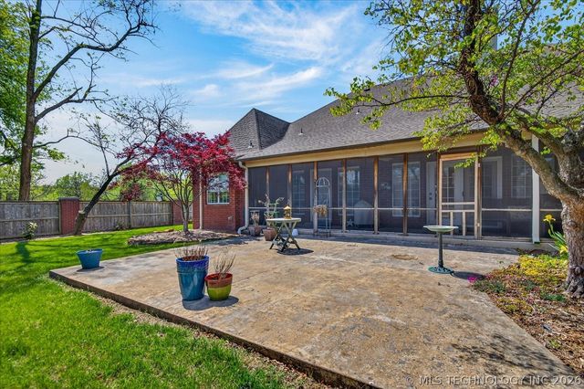2422 Jefferson Road, Bartlesville, OK 74006