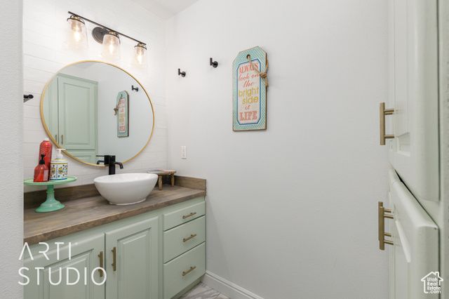 110 OVERLOOK LN, Hurricane, UT 84737