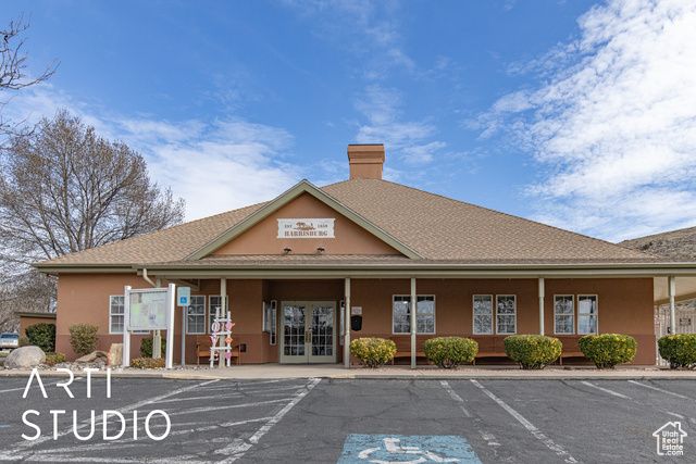 110 OVERLOOK LN, Hurricane, UT 84737