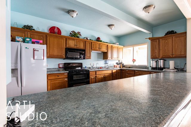 110 OVERLOOK LN, Hurricane, UT 84737