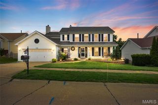 1215 Summerpoint Lane, Fenton, MO 63026