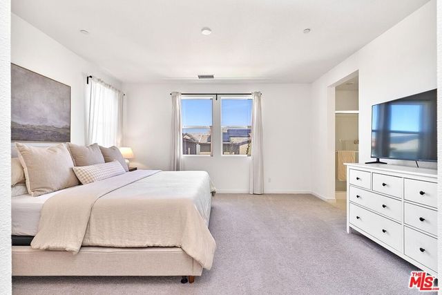 4046 Spring Haven Lane, Corona, CA 92883