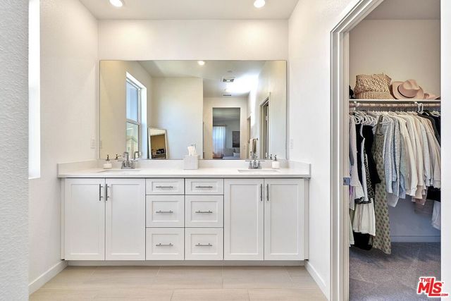 4046 Spring Haven Lane, Corona, CA 92883