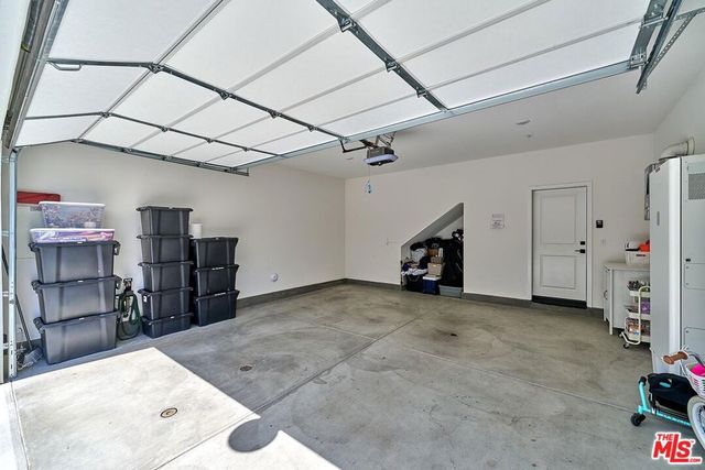 4046 Spring Haven Lane, Corona, CA 92883