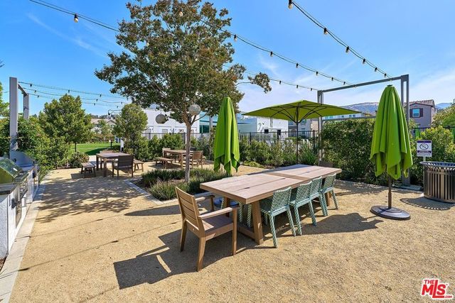 4046 Spring Haven Lane, Corona, CA 92883