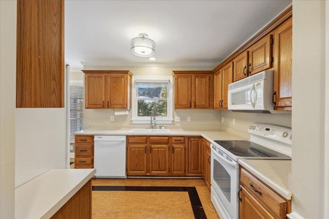 2310 Walden Creek Drive, Apex, NC 27523