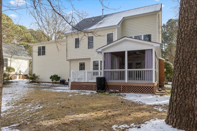 2310 Walden Creek Drive, Apex, NC 27523