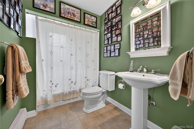 14 Mayfair Drive, Huntington, NY 11743