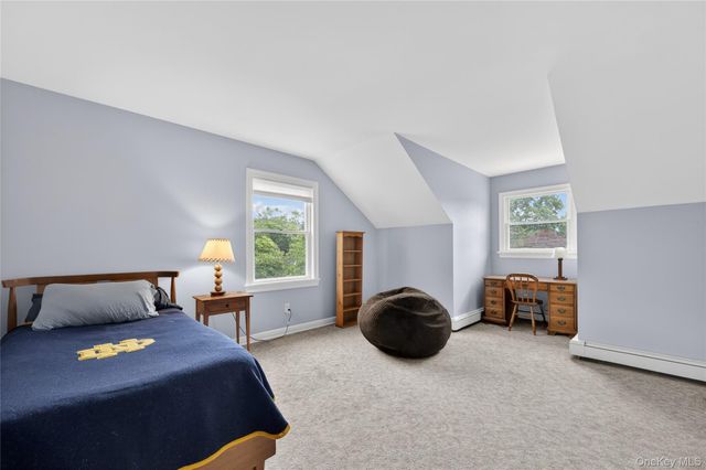 14 Mayfair Drive, Huntington, NY 11743
